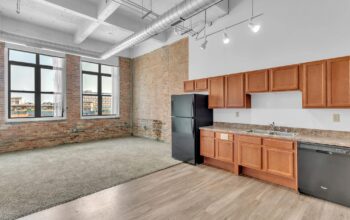 apartment-with-natural-light-700-lofts-milwaukee-wi